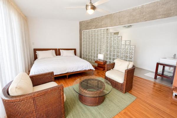 Venta de residencia moderna en coronado