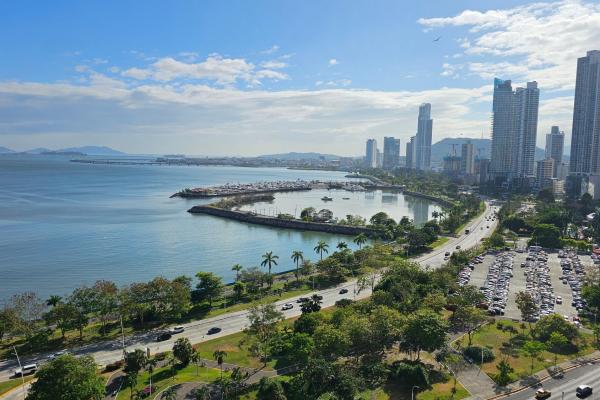 Apt amoblado en av balboa - waters on the bay - 256 m2