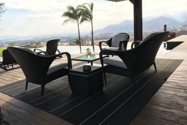 Luxurious beach house in canas