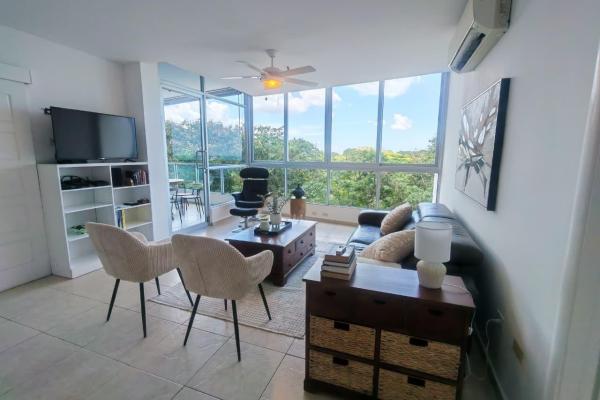 Apartamento de 2 habitaciones en ph coronado bay lado del amanecer
