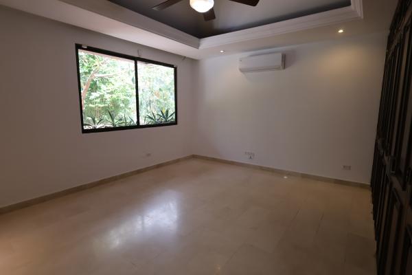 Alquiler de casa en altos del golf