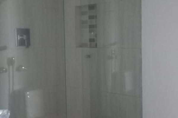 Se vende apartamento luxor tower el cangrejo reposeído