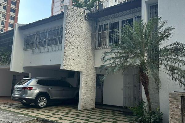 Venta de casa duplex en san francisco