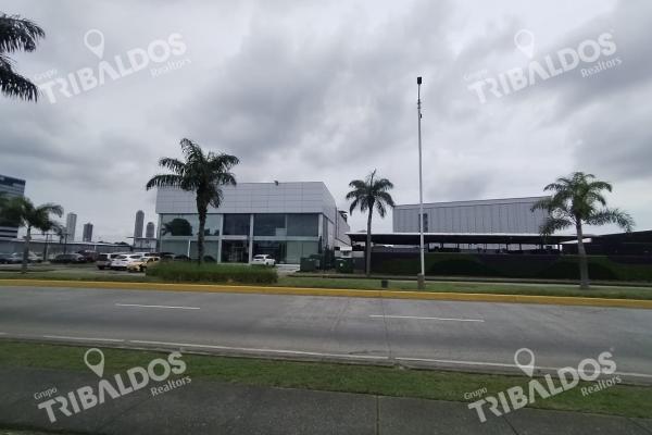 Venta de terreno en santa maria business district