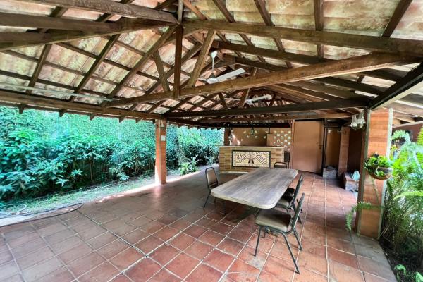 Venta de terreno con mejoras en el carmen
