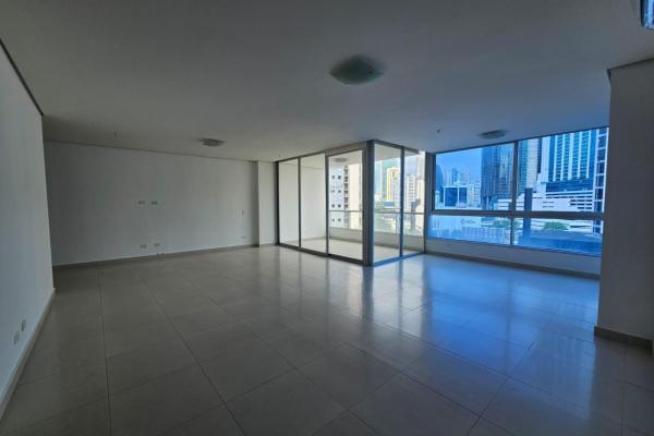 Se vende apartamento marbella 47, reposeído