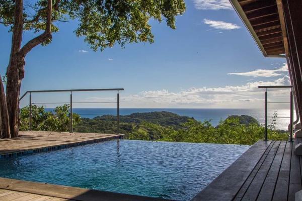 Luxurious home in playa venao