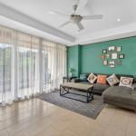 Oquete condo 1 bedroom walk to everything