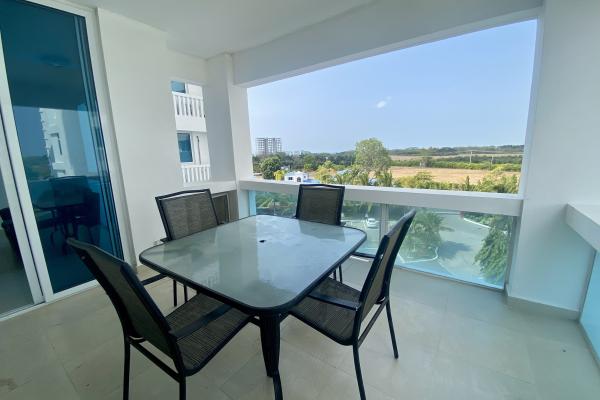 Venta de apartamento en playa blanca ph founders