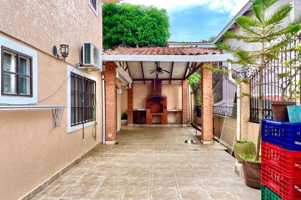 Casa en venta en altos de panamá, fuente del fresno