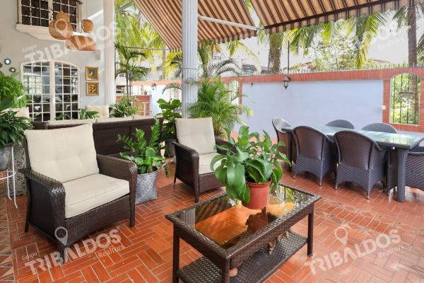 Venta de casa con paneles solares no paga factura de luz