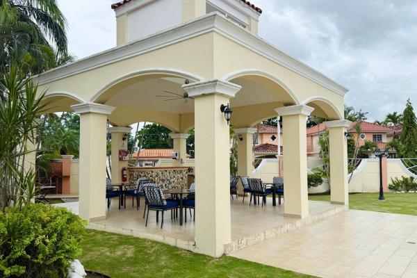 Casa en alquiler en costa sur - ph villa valencia