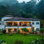 Elegant 5-bedroom furnished estate in boquete
