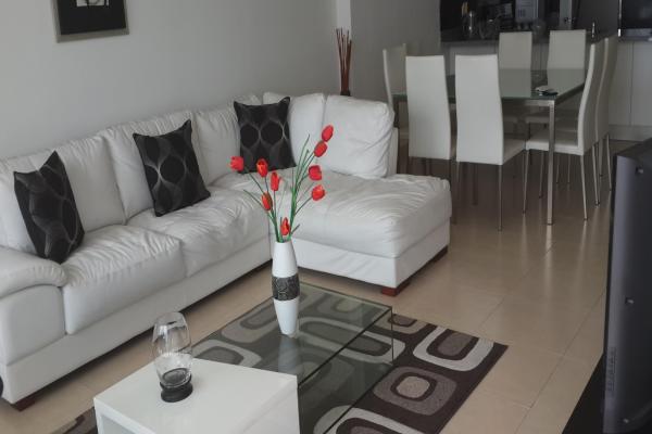 Sale of apartment in waters on the bay, balboa avenue