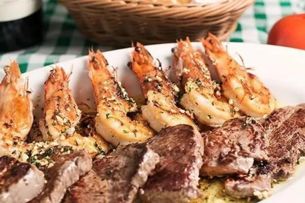 Restaurante y local comercial llave en mano