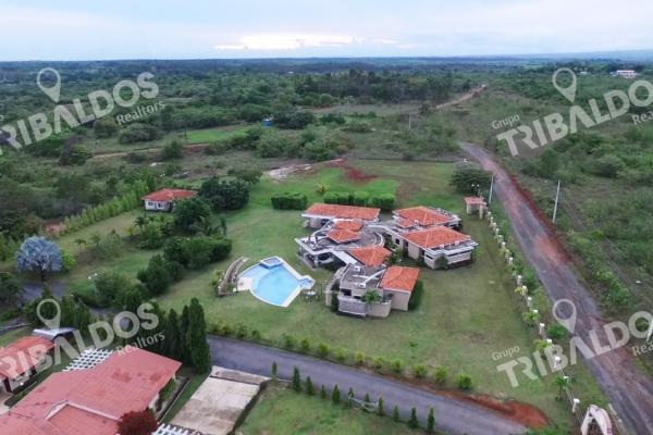 Venta de casa de playa en sea cliff, con piscina