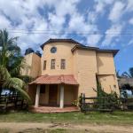 Sale of a beachfront house in palenque, colon.