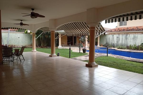 Venta de casa en costa del este