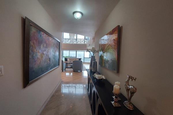 Venta de penthouse de dos pisos en paitilla