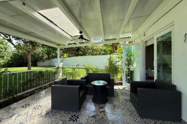 For sale apartment ground floor bijao howard 12