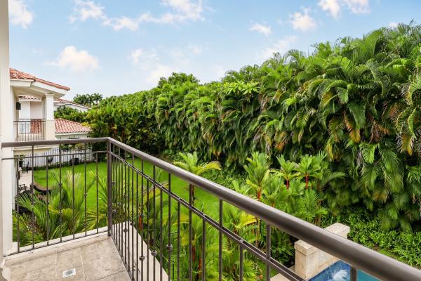 Single-family home for sale in santa maria