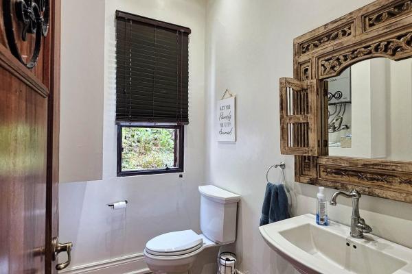 Luxury mountain estate in volcan, tisingal