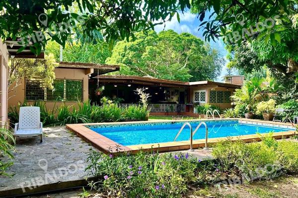 Venta de espectacular casa en las cumbres