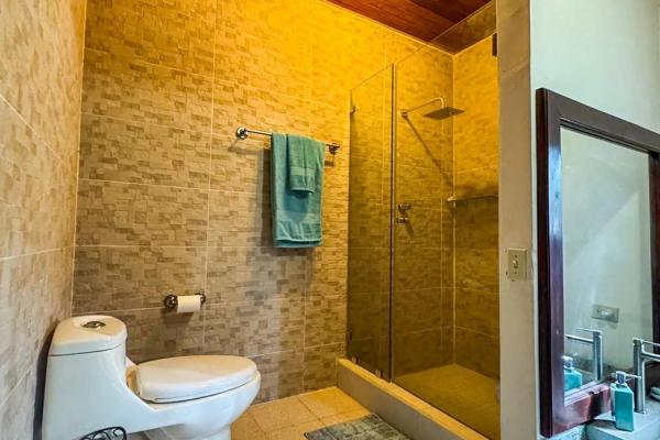 Home with pool on a 2,239 m² lot