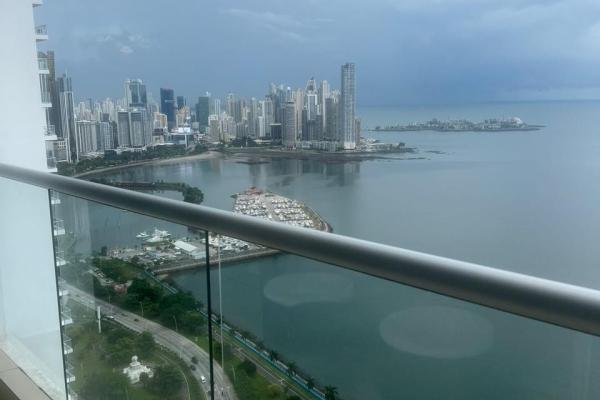 Se vende apartamento en ph rivage, ave. balboa