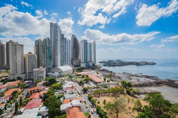 Apartment for sale in ph torre del parque