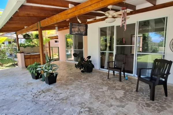 Venta de townhouse en villas de decameron, farallón, coclé