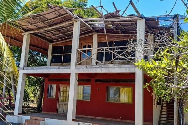 Lote de 8 hectáreas frente al mar en venta