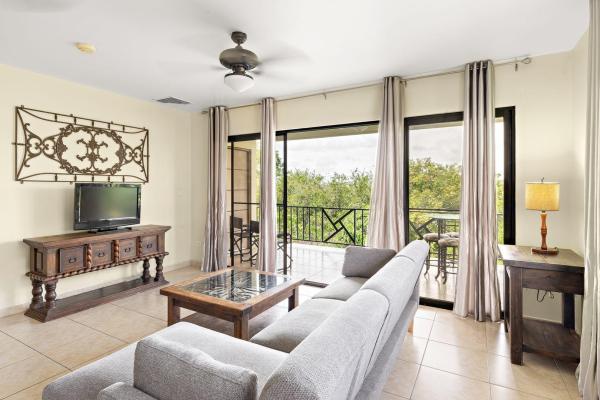 Condominio de 2 rec. en los molinos boquete