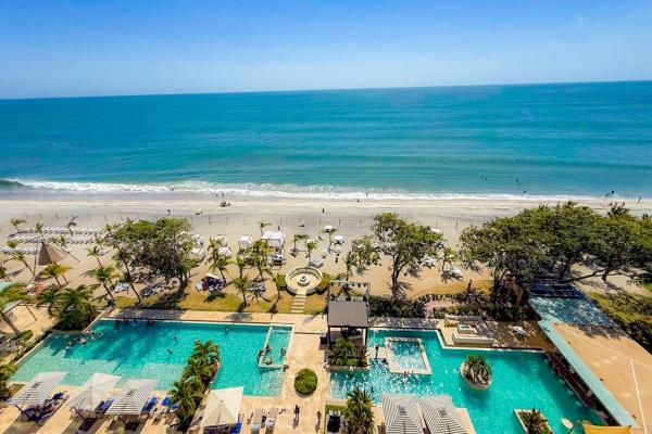 Villa frente al mar en playa caracol