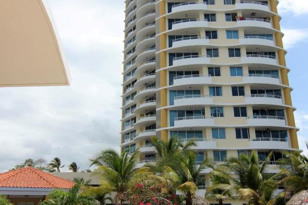 Oceanfront condo at playa serena nueva gorgona