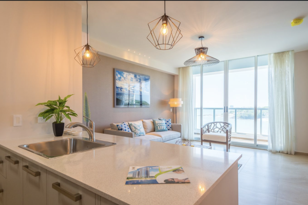 Venta de apartamento en royal palm nueva gorgona