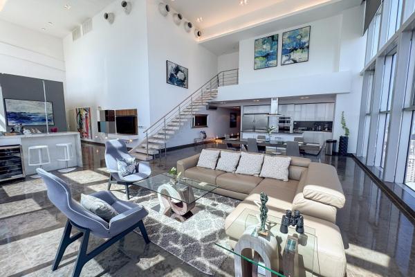 Luxury penthouse in panama city panama