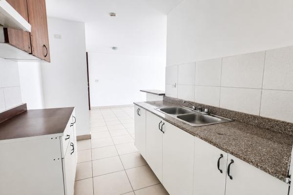 Apartamento en venta en transístmica de 2 recámaras – ph central park