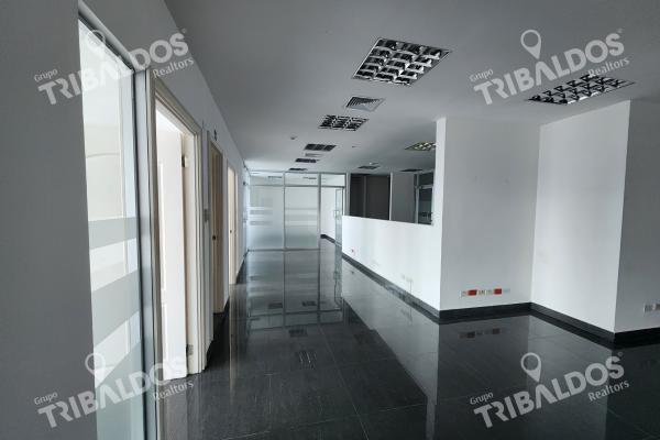 Venta o alquiler de oficina en ocean business plaza