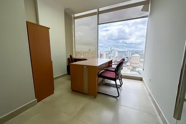 Venta de oficina en obarrio, ph sortis