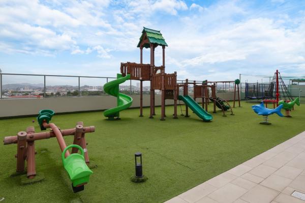 Exclusive condo for sale in santa maria
