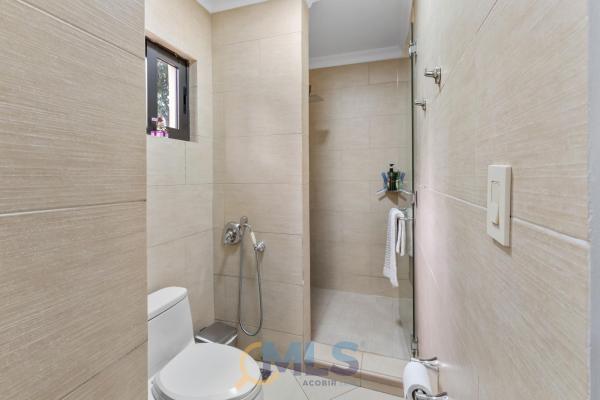 Apartamento con terraza en embassy club courtyard