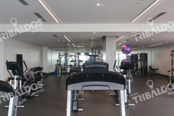 Venta de apartamento en santa maria ph greengarden piso medio
