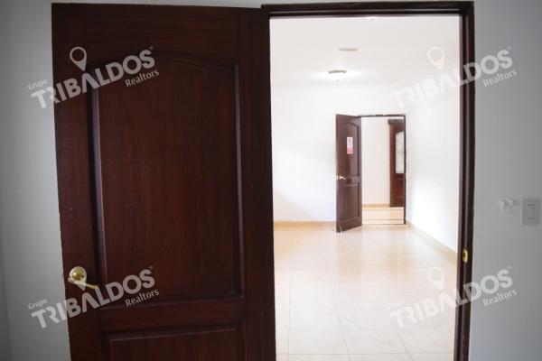 Venta o alquiler de casa comercial en marbella
