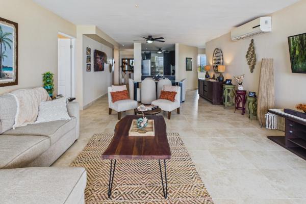 4 bdrm beachfront condo newly renovated coronado