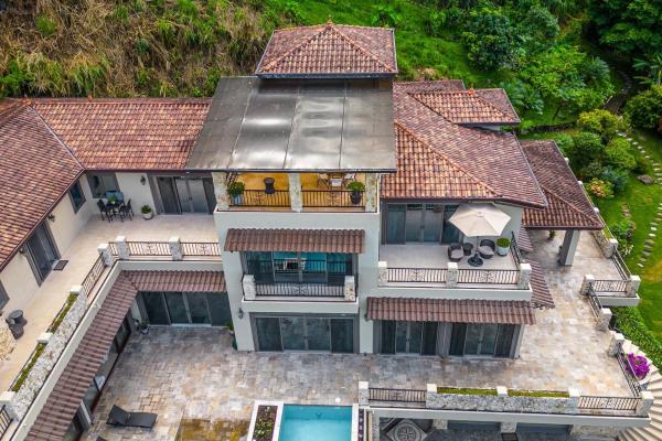 Mansion for sale in boquete - chiriquí