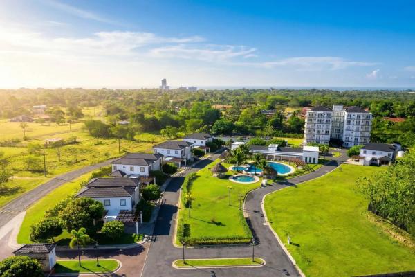 4 bedroom home in coronado escapes, panama west