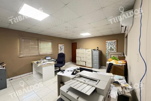 Alquiler de bodega con oficinas en juan díaz