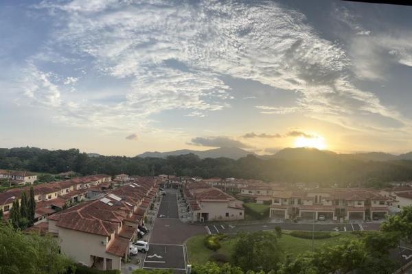 Apartamento en venta ph midrise panama pacifico