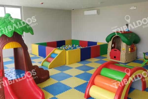 Venta de apartamento en royal palm nueva gorgona